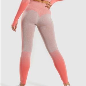 (SOLD) Gymshark Amplify Leggings